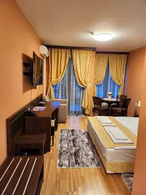 St Spas - Image 5