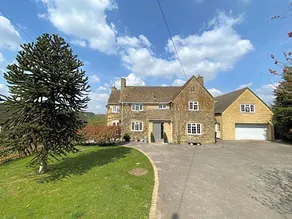 Cotswold Lodge - Image 4