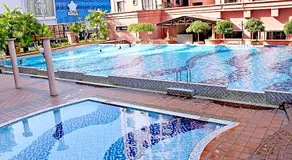 Marina Court 3Bilik2Tandas Apartmen Tengah2 Bandar Maksimum 10 Org Termsk Kanak2 1 Parkir Percuma 2 Kolam Besar - Image 5