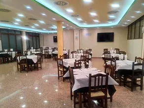 Hotel Segontia - Image 2