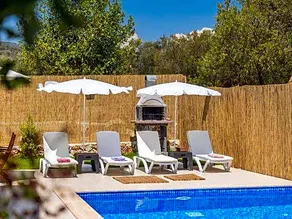 House w Private Pool and Jacuzzi in Kas - Image 2