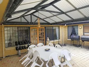 Wonnerup Manor by the Bay - Pets & Infants Welcome - Image 3