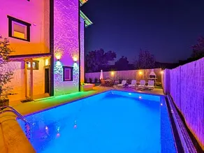 House w Private Pool and Jacuzzi in Kas - Image 4