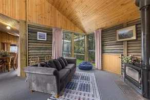 Muxy's Place - Image 2