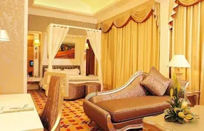 Dongguan California Hotel - Image 2