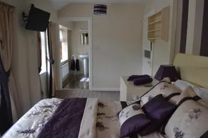 Kingdom House - Image 5