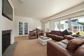 BEL Casa Luxury Mount Eliza Retreat - Image 4