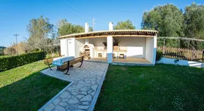 Yiannis Garden House Perivoli Corfu - Image 2