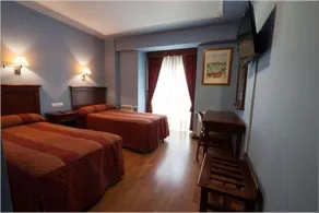 Hostal Torres - Image 5
