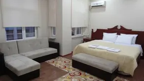 La Perla Suite - Image 3
