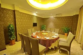 Jinshiji Hotel (Xundian National Unity and Progress Square Branch) - Image 2