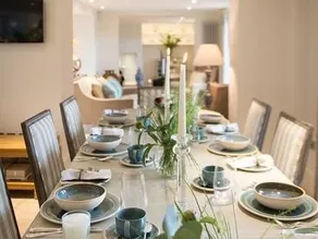 Hencote Vineyard Glamping Village - Image 5
