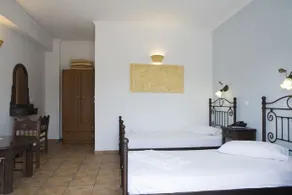 Sandy Villas Perissa - Image 1