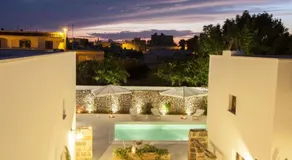 Luxury Courtyard Bilo - Image 3