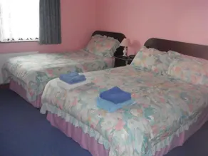 Mountain View House - Image 5