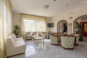 Hotel Riva Pietrasanta - Image 2