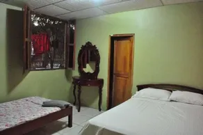 Funky Monkey Hostel Guayaquil - Image 4