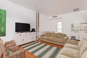 Tobys Byron Bay - Image 3