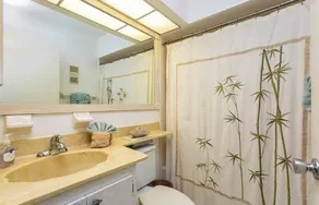 Gulf Front Elevator Pool Sleeps 4 2 Br condo by RedAwning - Image 4