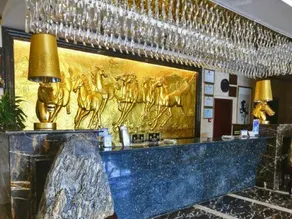 THE GOLDEN HORSE HOLIDAY HOTEL - Image 3