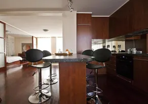 Old Town Residence - Image 4