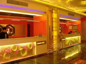 Luochuan Hotel - Image 1