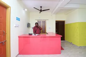 Shine Inn by OYO Rooms - Image 1