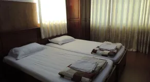 65 Hotel - Image 5