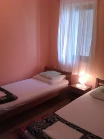 Roza Guest House - Image 4