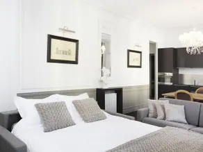 The Residence Luxury 3 Bedroom Le Louvre - Image 5