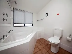 Nelson Bay Breeze Unit 39/1 Trafalgar Street - Image 3