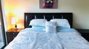 Landing Modern Apartment with Amazing Amenities - Image 2