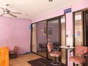 Paradise Cove Guesthouse - Image 4