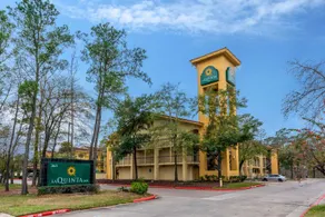 La Quinta Inn The Woodlands North - Image 5