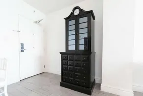 Luxury Miami Suites - Image 4