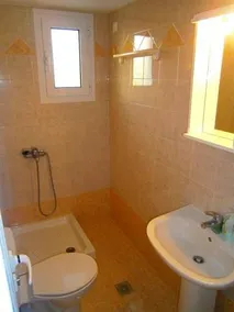 Iremia Rooms - Image 4