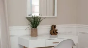 2BR Apt - Central Modern - Image 2