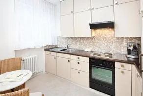 Jenatsch Apartments - Image 3