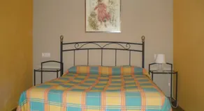 Apartamentos Turísticos Reyes Católicos - Image 3