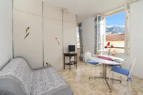 L'Ermitage - Image 4