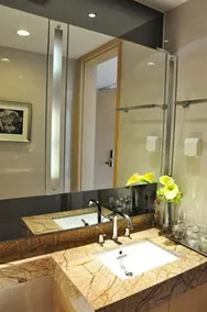 Baihe International Apartment Hotel - Image 5