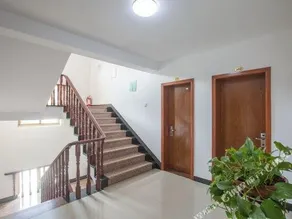 Zhujiajian Hong En Hotel - Image 4