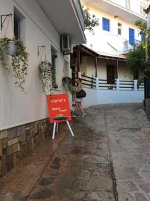 Marias Guesthouse - Image 2