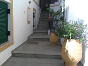 Niovi Apartments - Image 2
