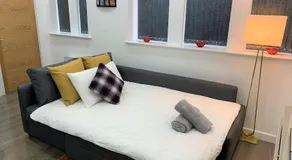 Leeds Super Luxurious Apartments - Image 2