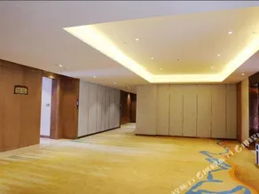 Junde Hotel - Image 4