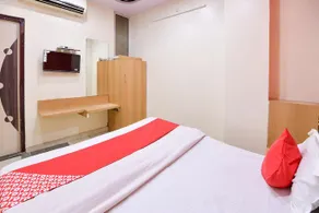 Ganga by OYO Rooms - Image 5