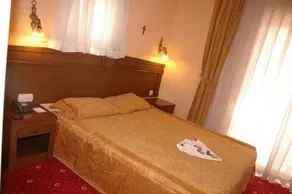 Hotel Hera Beach - Image 3