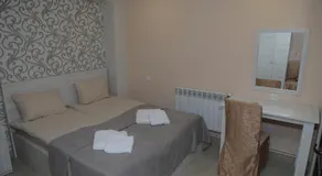 Hostel 5x5 - Image 2