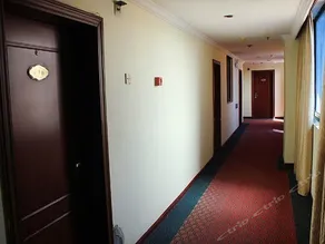 Binjiang Hotel Liuzhou - Image 2